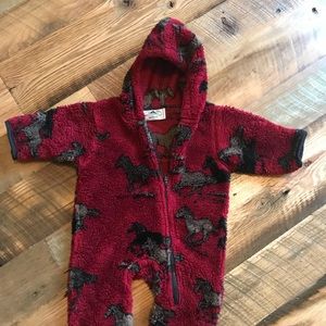 GUC 18mo fleece onesie